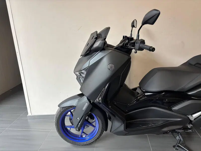 Yamaha X-Max 300 (2025 - 26) (2)
