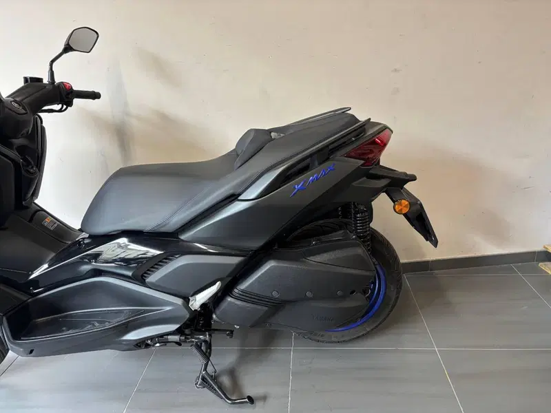 Yamaha X-Max 300 (2025 - 26) (3)