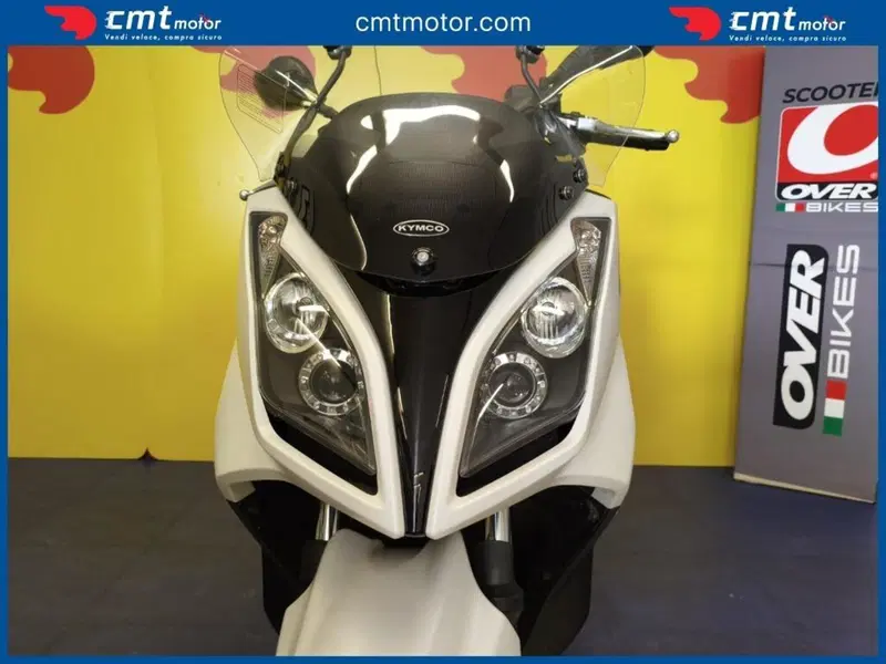 Kymco Downtown 300i (2009 - 17) (3)