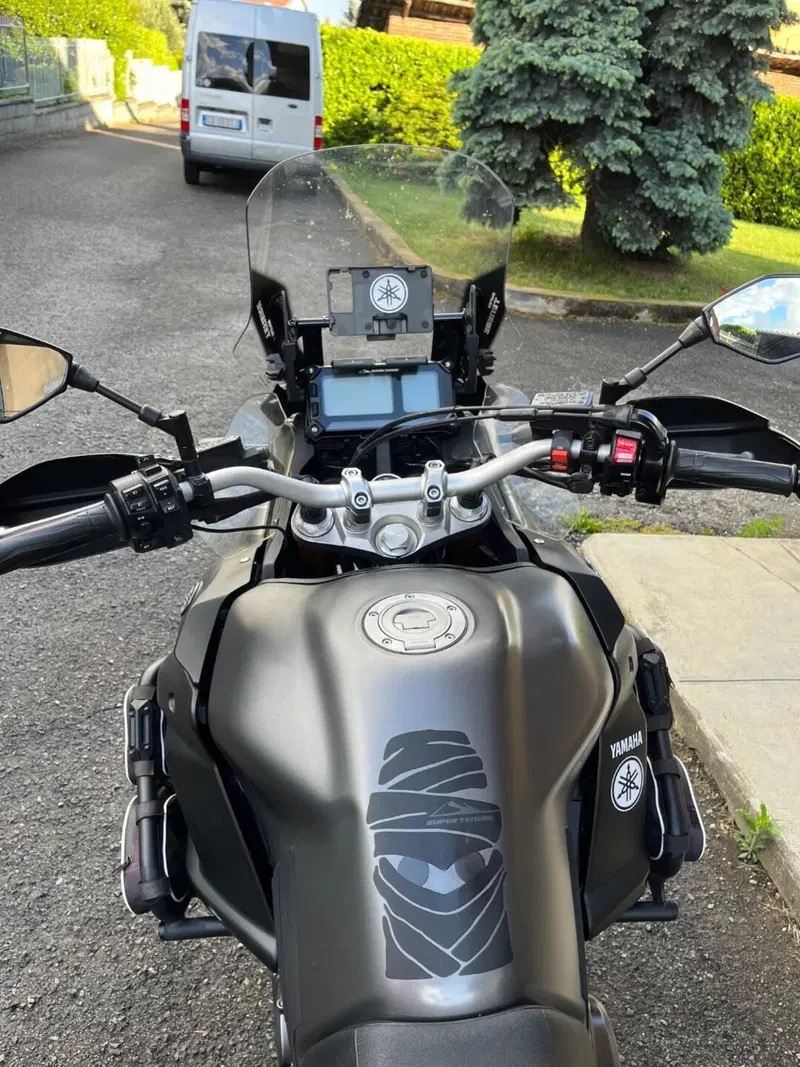 Yamaha XT1200ZE Super Ténéré (2015 - 16) (4)