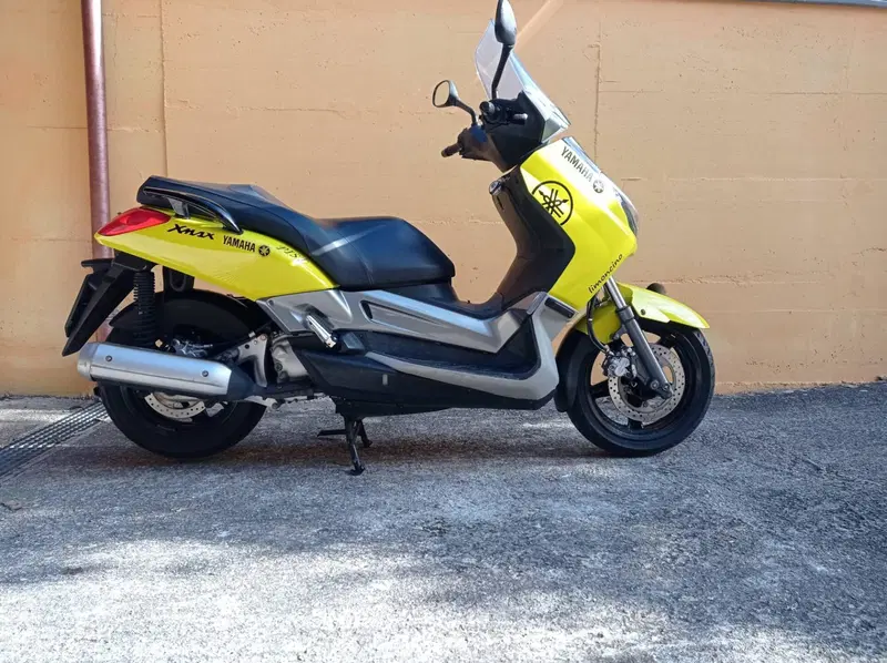 Yamaha X-Max 250 (2005 - 07) (4)