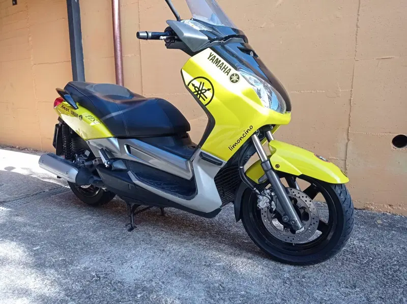 Yamaha X-Max 250 (2005 - 07) (5)