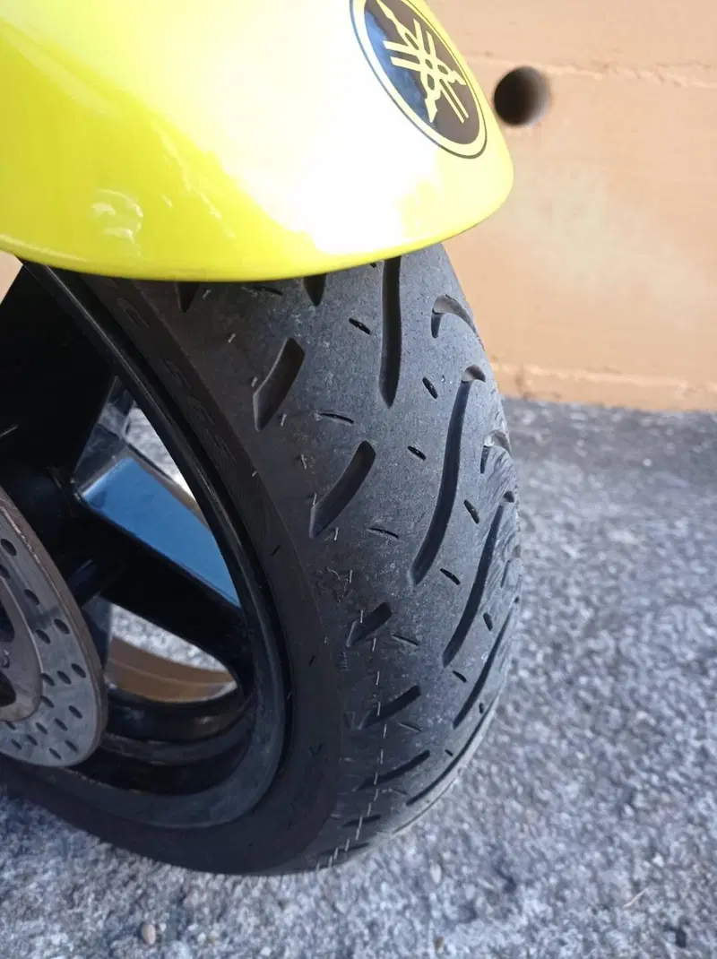 Yamaha X-Max 250 (2005 - 07) (6)