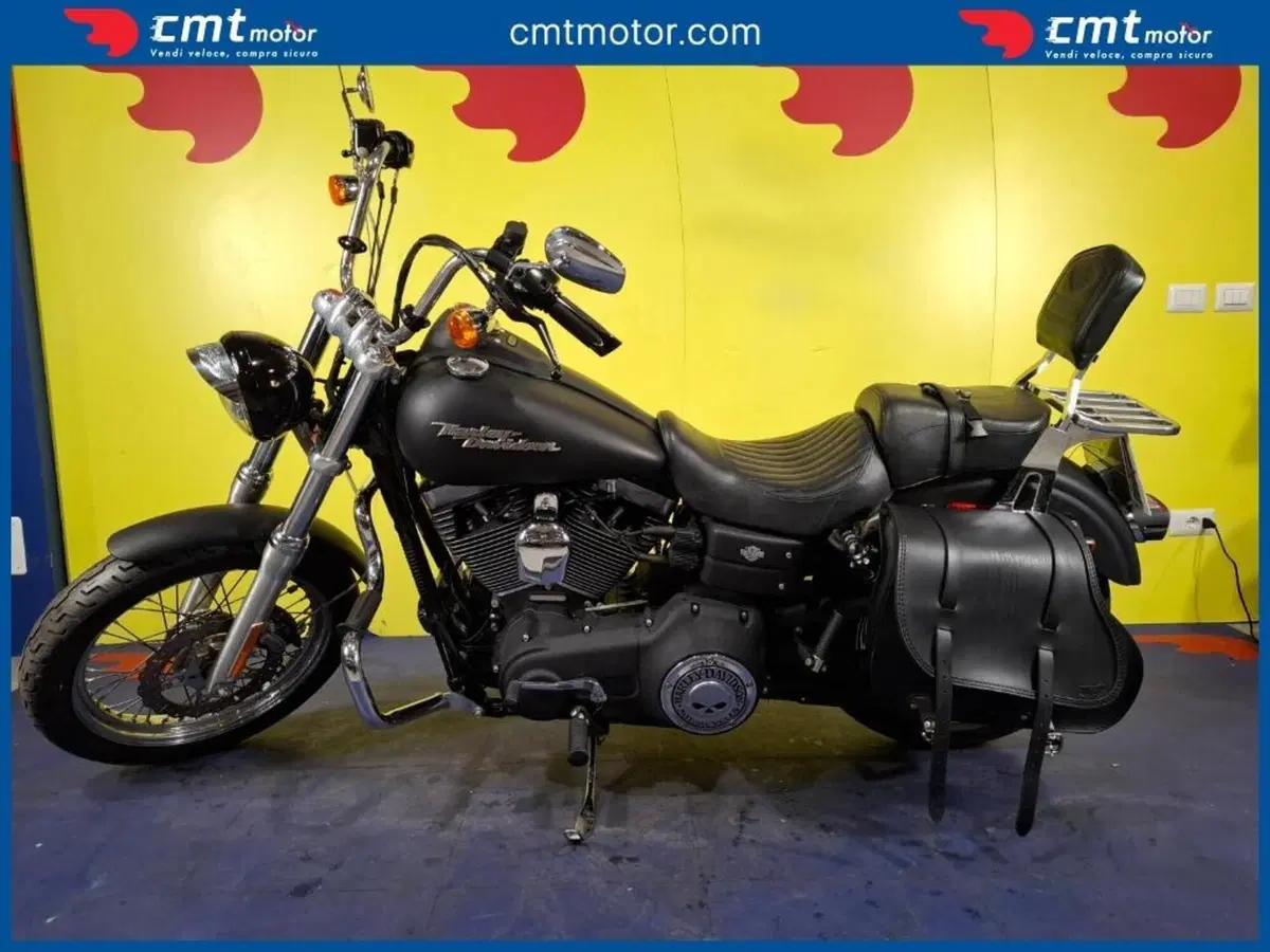 Harley-Davidson 1584 Street Bob (2007) - FXDB (5)