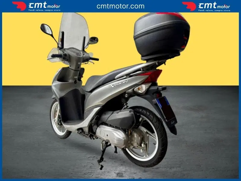 Honda Vision 110 (2011 - 16) (4)