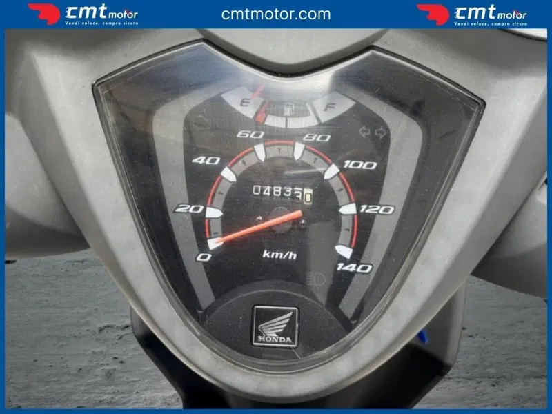 Honda Vision 110 (2011 - 16) (5)