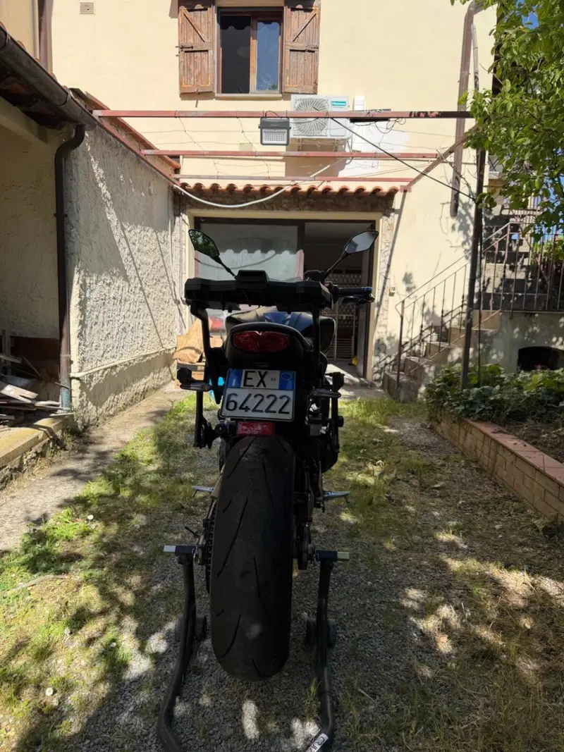 Yamaha MT-09 (2021 - 23) (4)