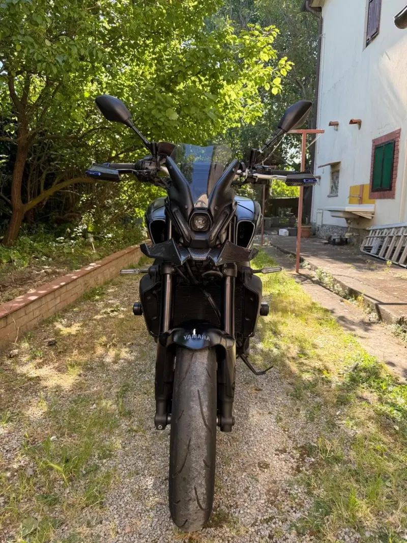 Yamaha MT-09 (2021 - 23) (6)