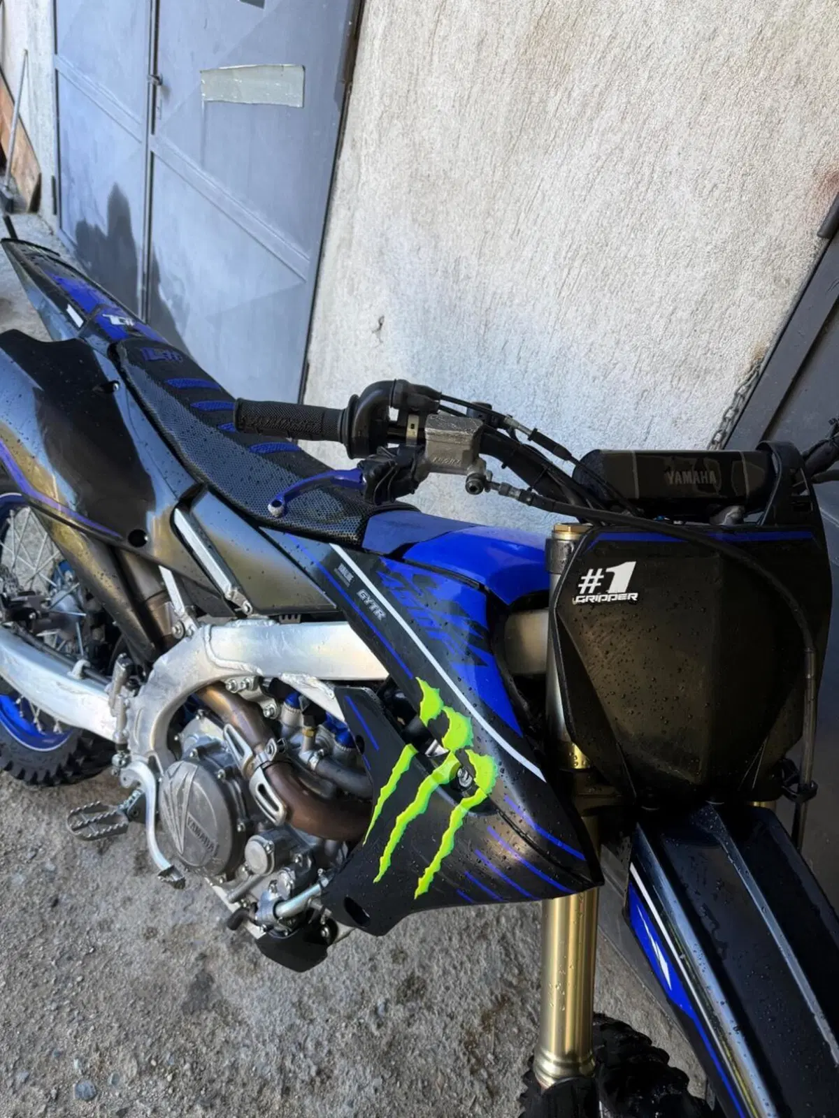 Yamaha YZ 450 F Monster Energy (2022) (3)
