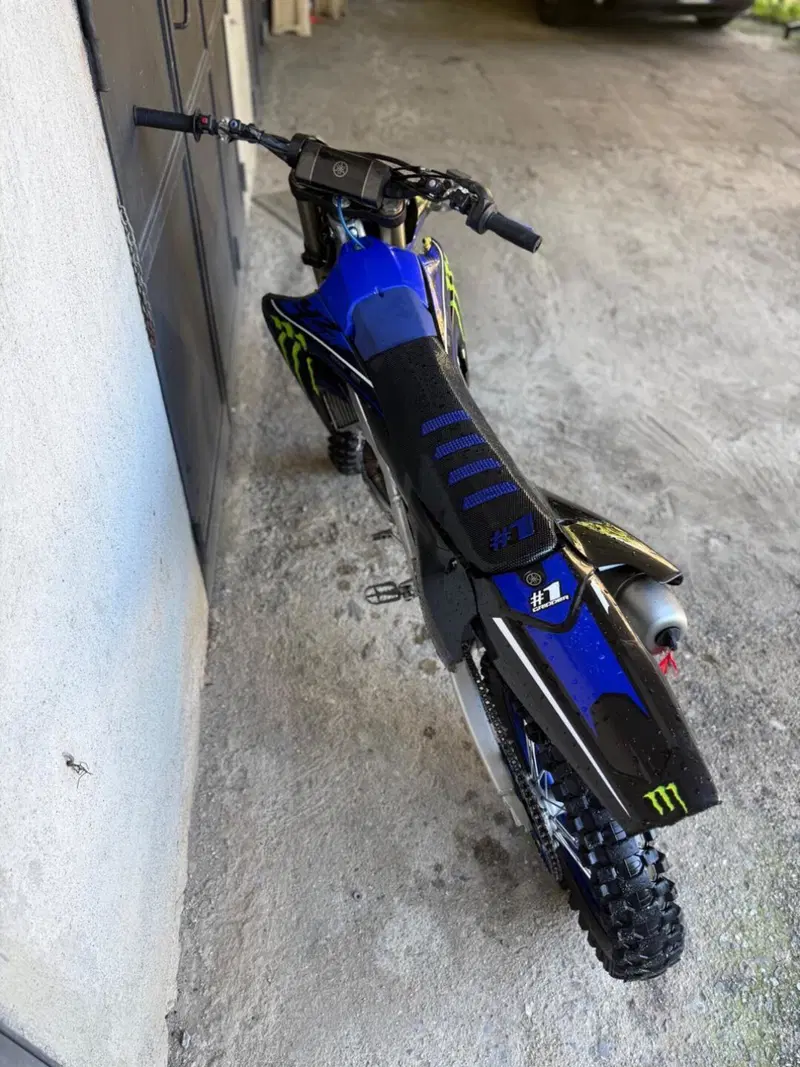 Yamaha YZ 450 F Monster Energy (2022) (4)