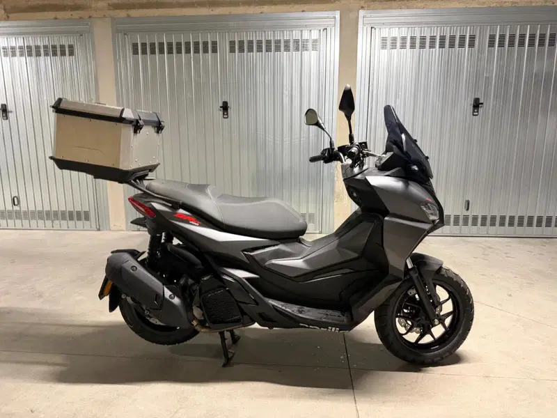 Aprilia SR GT 200 (2025 - 26) (4)
