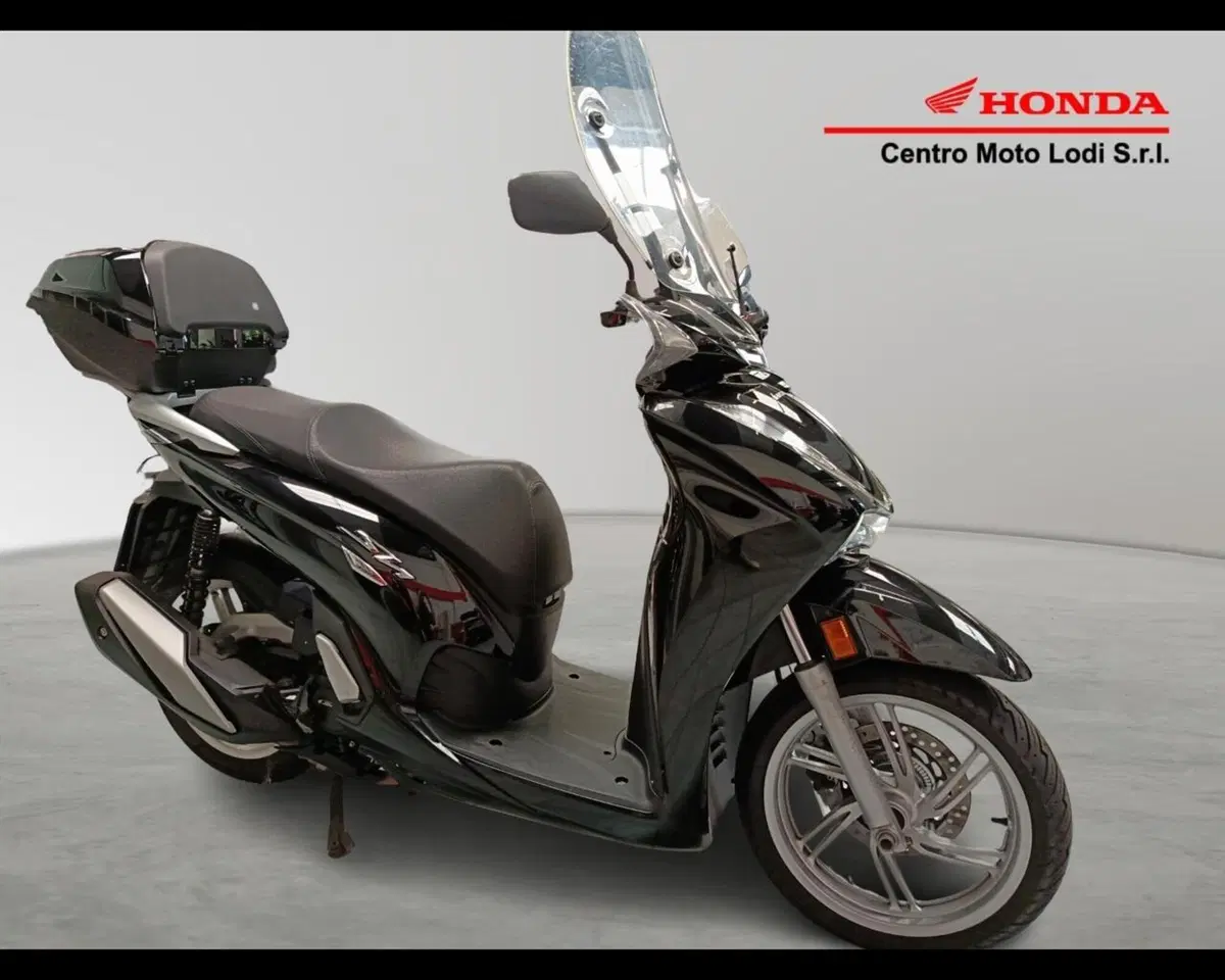 Honda SH 350 (2021 - 24) (3)