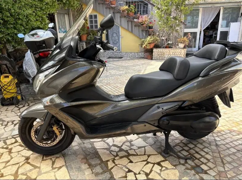 Honda SW-T 600 ABS (2012 - 16) (2)
