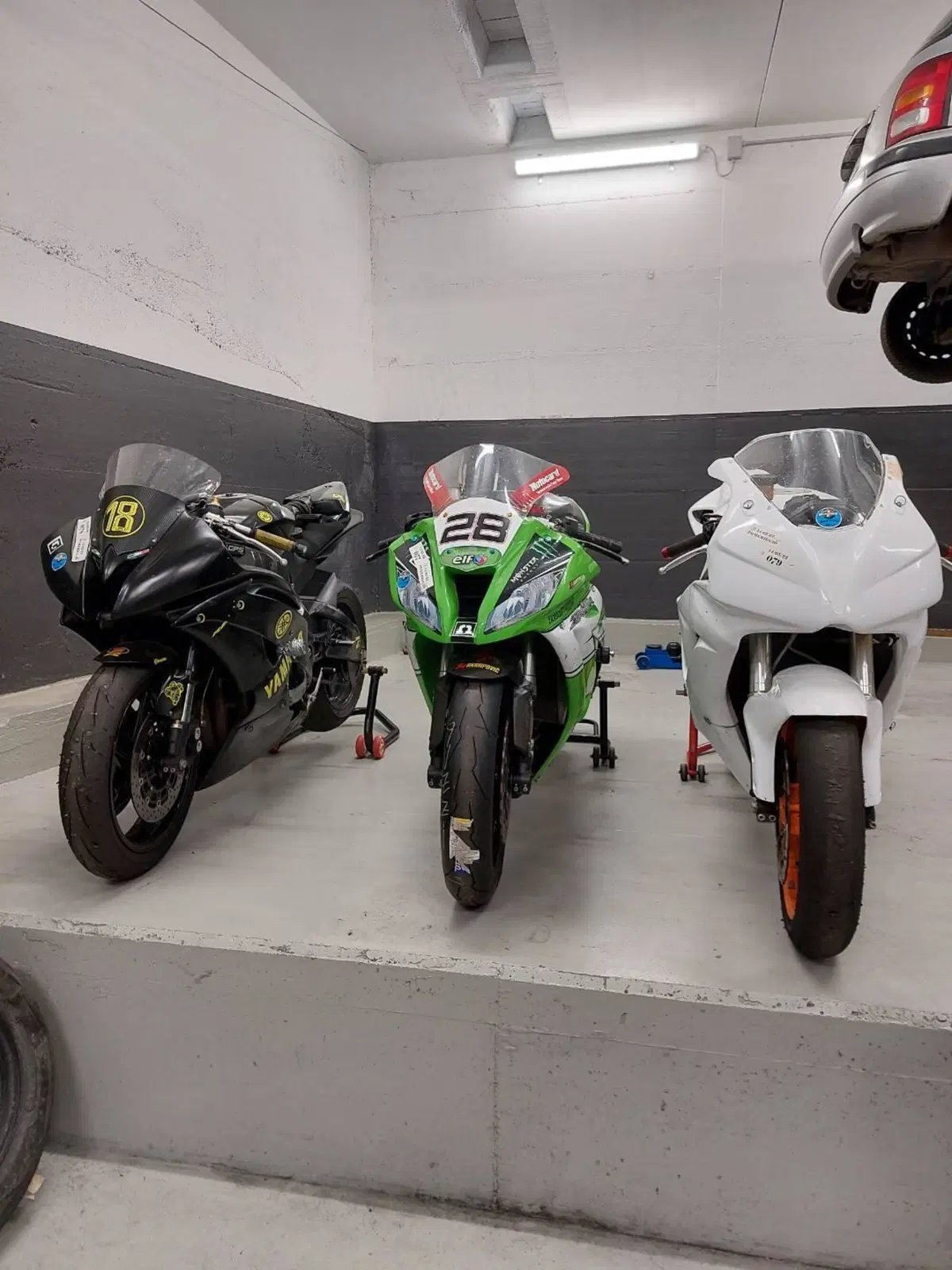 Honda CBR 1000 RR Fireblade (2006 - 07) (3)