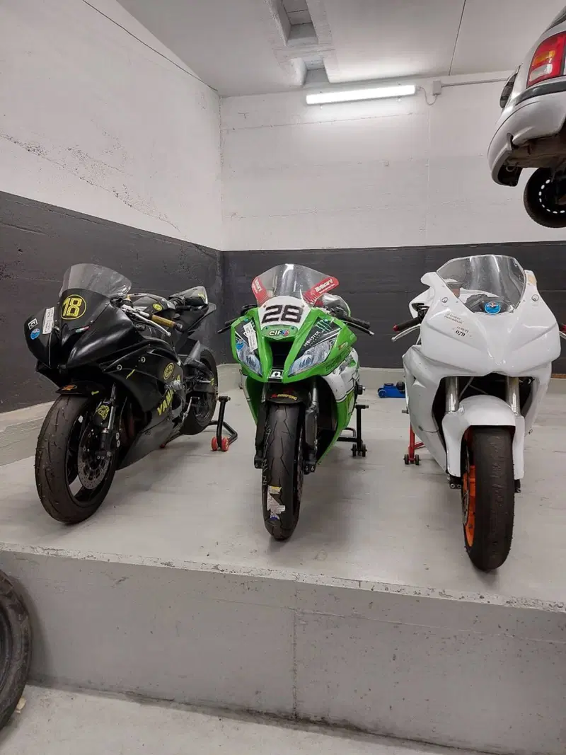 Honda CBR 1000 RR Fireblade (2006 - 07) (3)