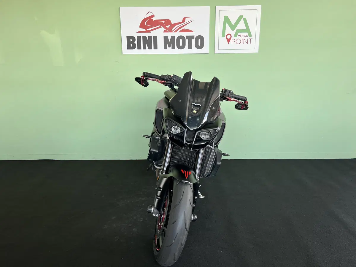 Yamaha MT-10 (2017 - 20) (3)