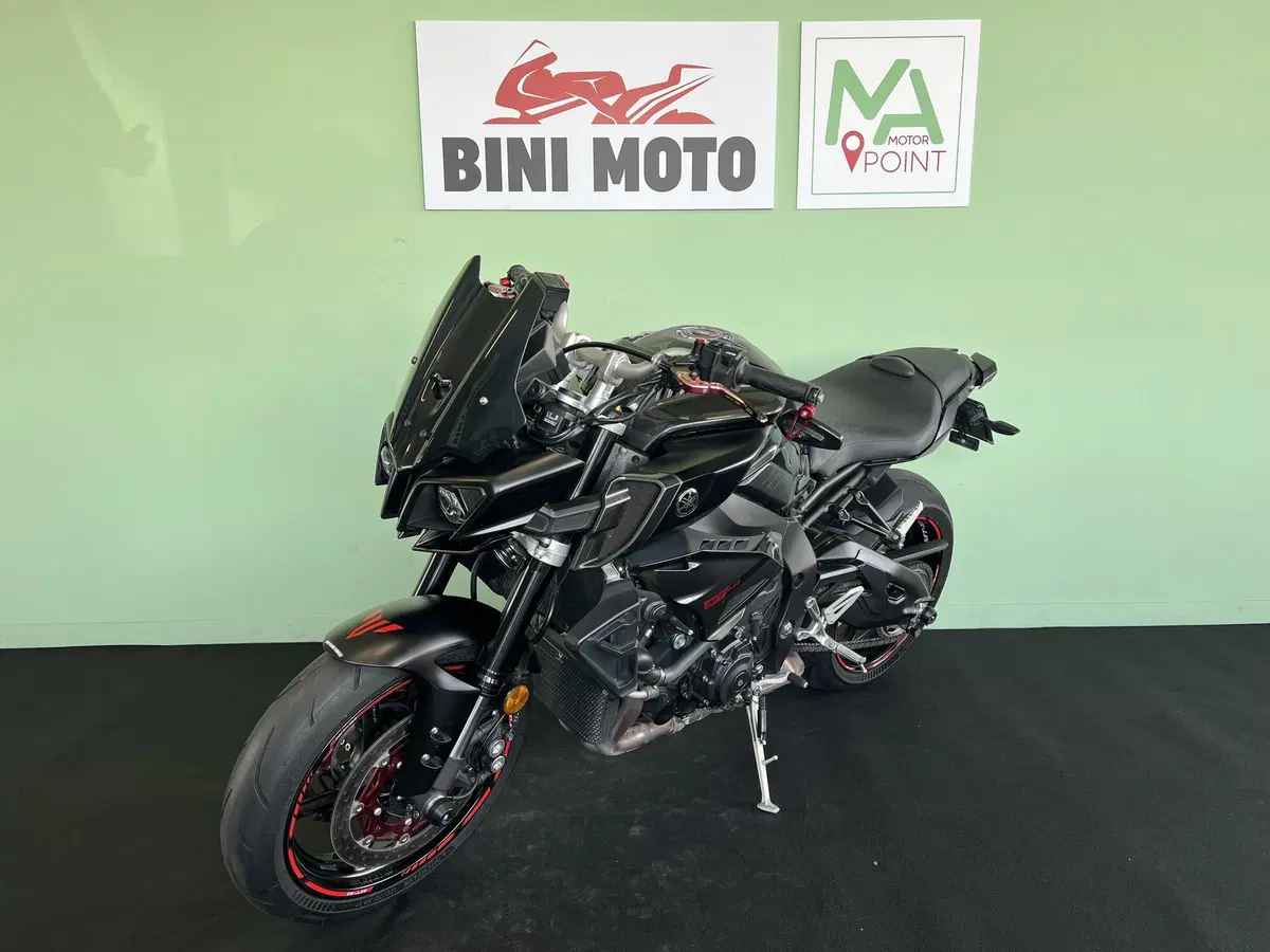 Yamaha MT-10 (2017 - 20) (4)