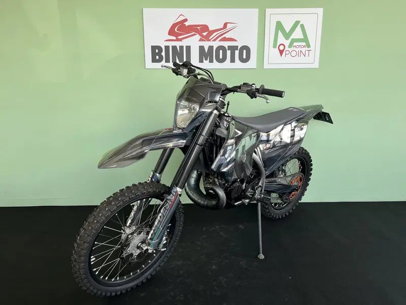 KTM 250 EXC TPI (2019) (4)