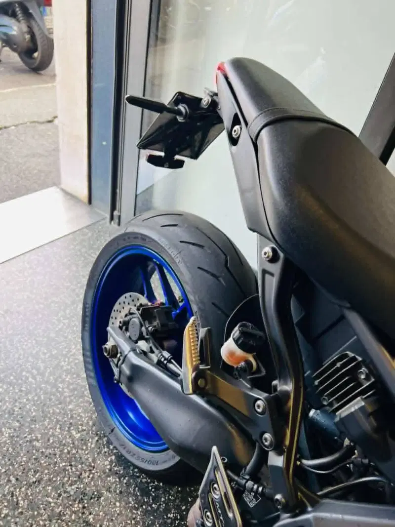 Yamaha MT-09 (2021 - 23) (6)