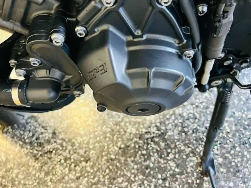 Yamaha MT-09 (2021 - 23) (11)