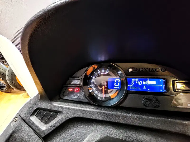Kymco Xciting 400i (2012 - 17) (5)