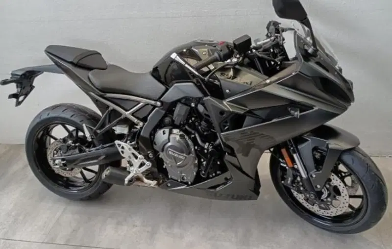 Suzuki GSX-8R (2024 - 26) (3)