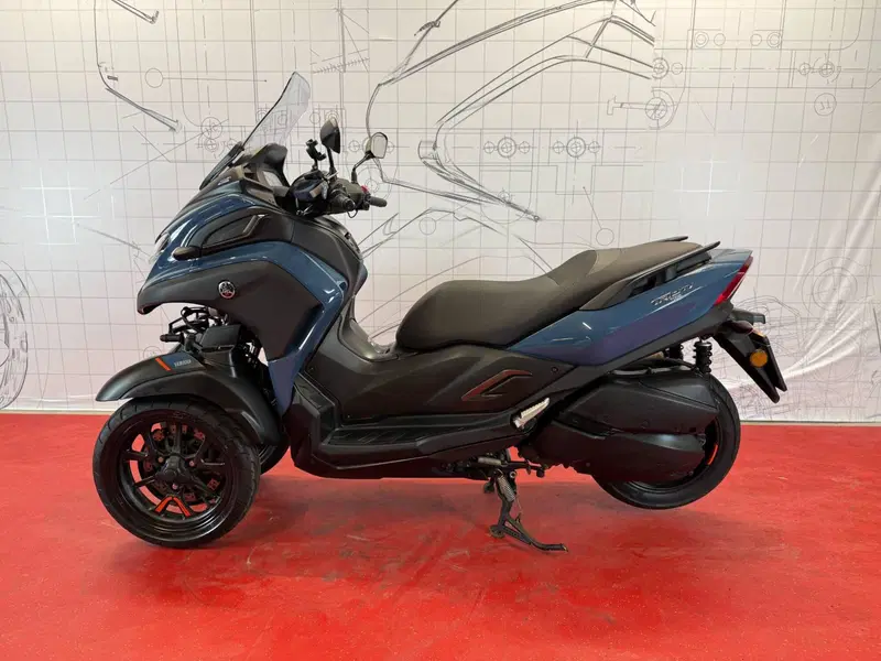 Yamaha Tricity 300 (2021 - 24) (4)
