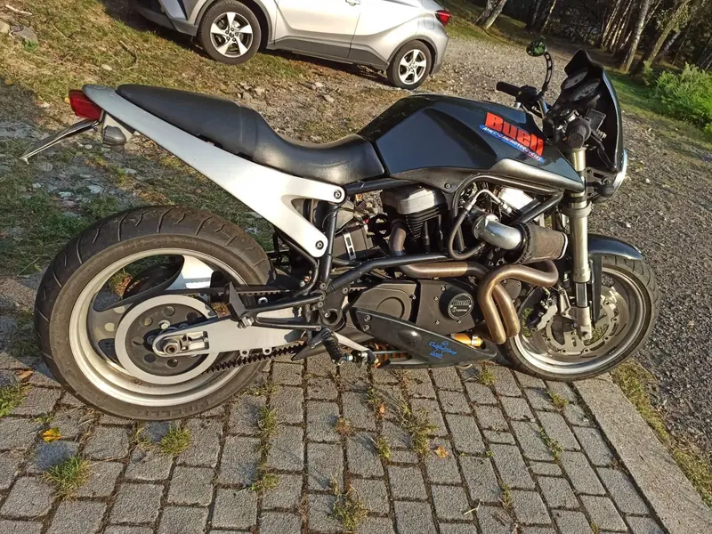 Buell Lightning X1 1200 (3)