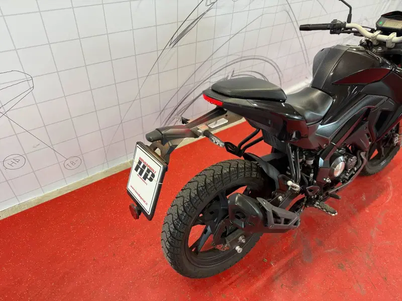 Keeway Motor RKF 125 (2018 - 20) (12)