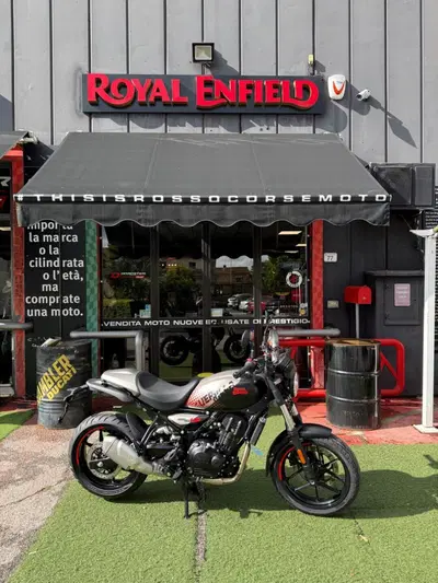 Royal Enfield Guerrilla 450 Apex (2026) nuova