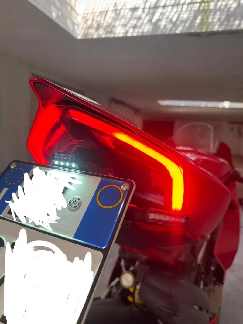 Ducati Panigale V4 1100 (2020) (16)
