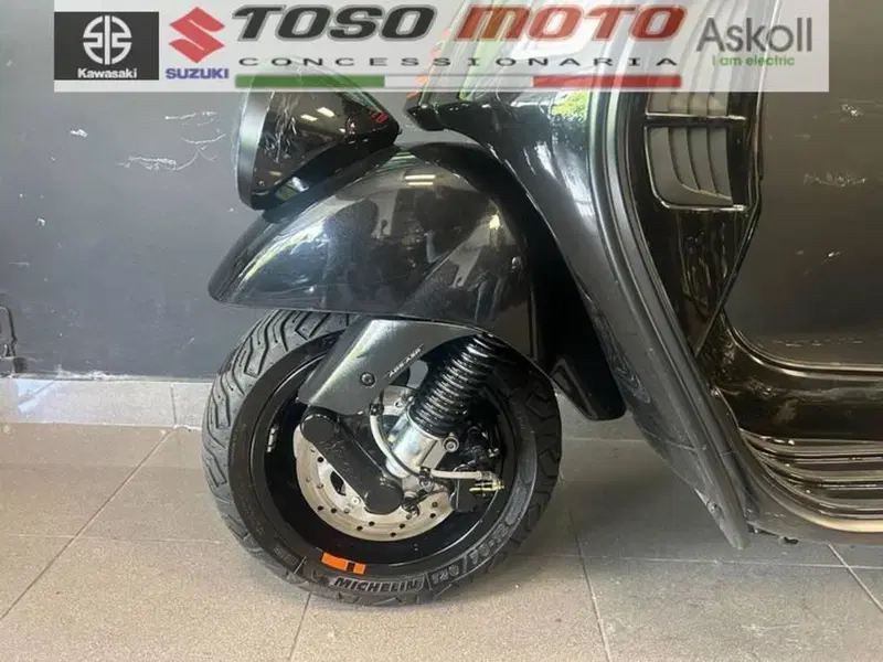 Vespa GTV 300 Hpe (2023 - 25) (7)