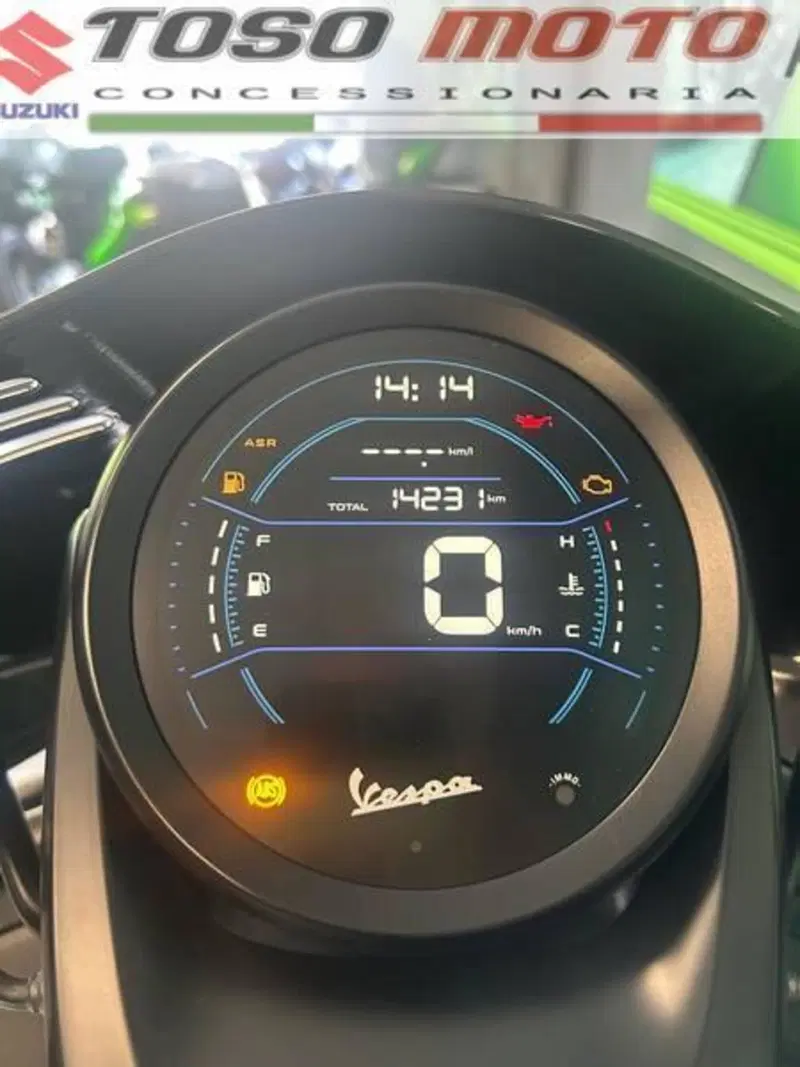 Vespa GTV 300 Hpe (2023 - 25) (9)