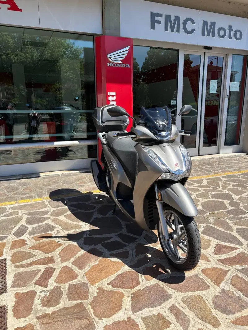 Honda SH 350 (2021 - 24) (5)