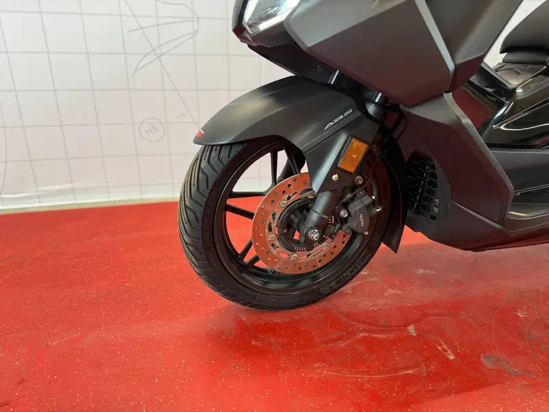 Honda Forza 350 (2022 - 24) (13)