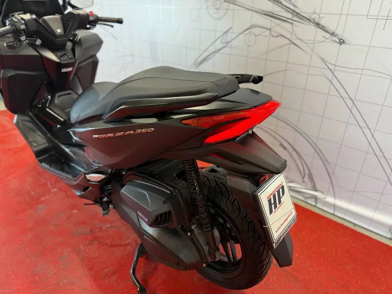 Honda Forza 350 (2022 - 24) (16)