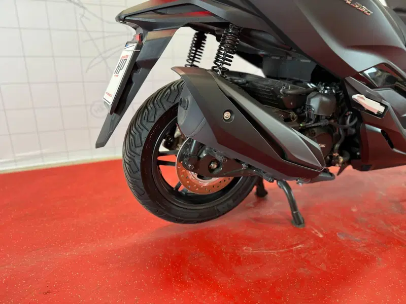 Honda Forza 350 (2022 - 24) (11)