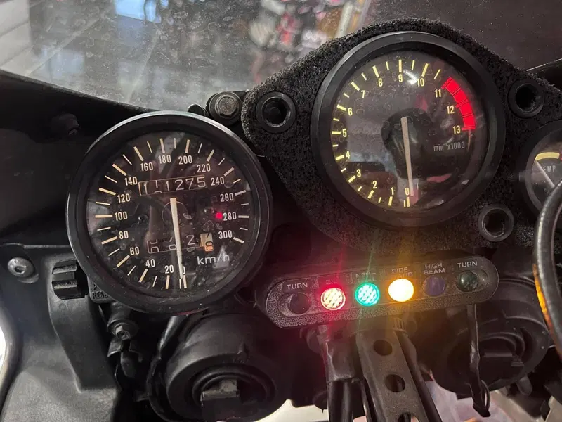 Honda CBR 900 RR (1994 - 95) (10)