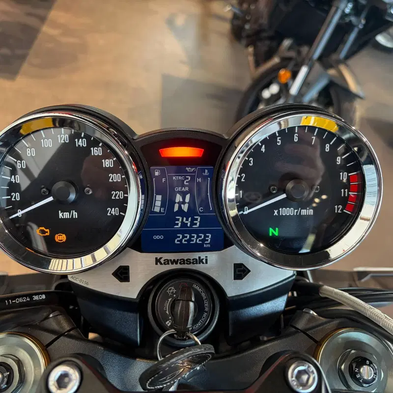 Kawasaki Z 900 RS SE (2022 - 25) (4)