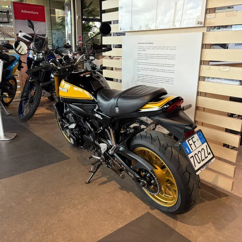 Kawasaki Z 900 RS SE (2022 - 25) (10)