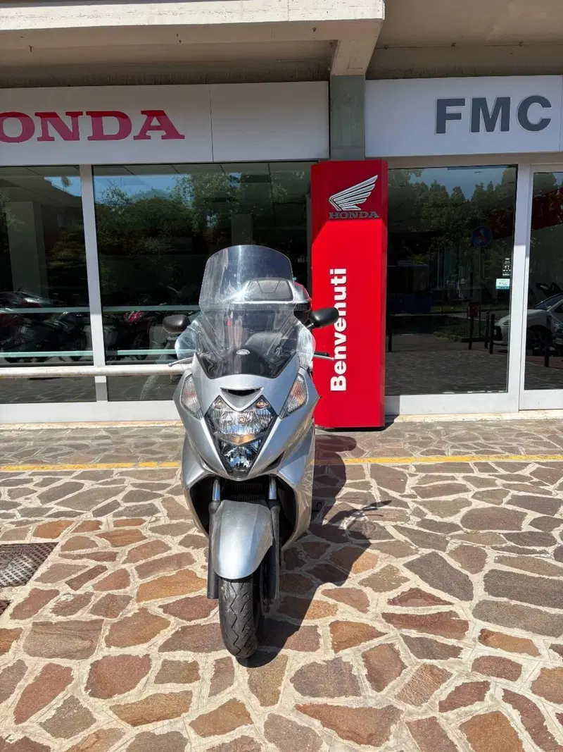 Honda Silver Wing 400 (2006 - 09) (3)