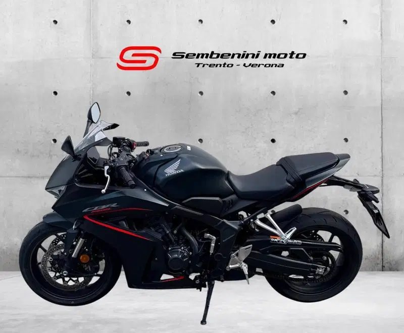 Honda CBR 650 R E-Clutch (2024 - 26) (2)