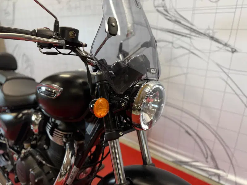 Royal Enfield Meteor 350 (2021 - 26) (10)