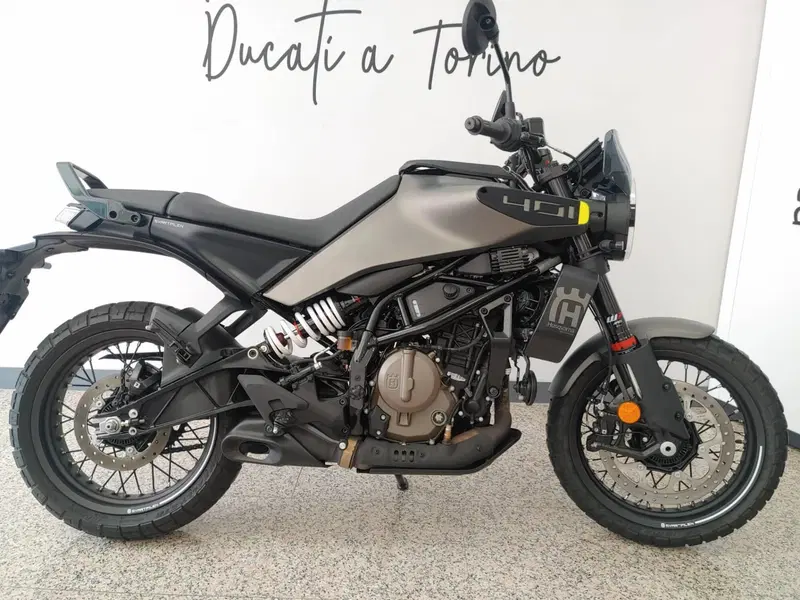 Husqvarna Svartpilen 401 (2024 - 26)