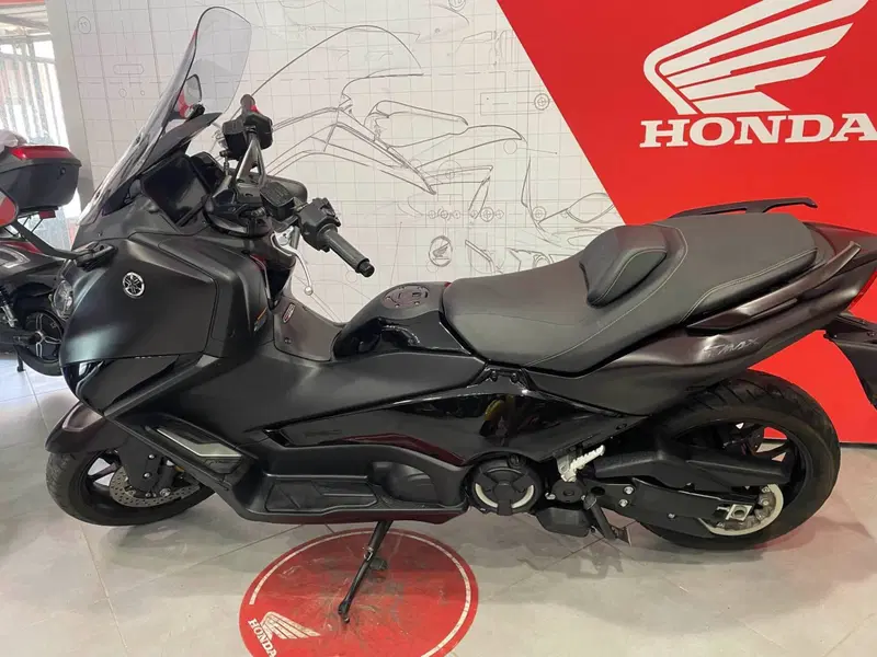 Yamaha T-Max 560 Tech Max (2022 - 24) (6)
