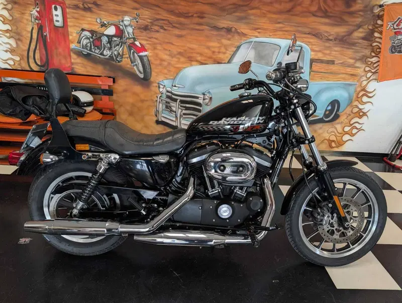 Harley-Davidson 883 R (2008 - 16) - XL 883R