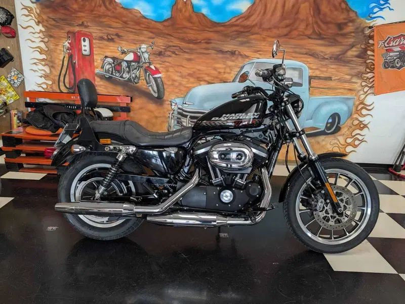 Harley-Davidson 883 R (2008 - 16) - XL 883R (4)