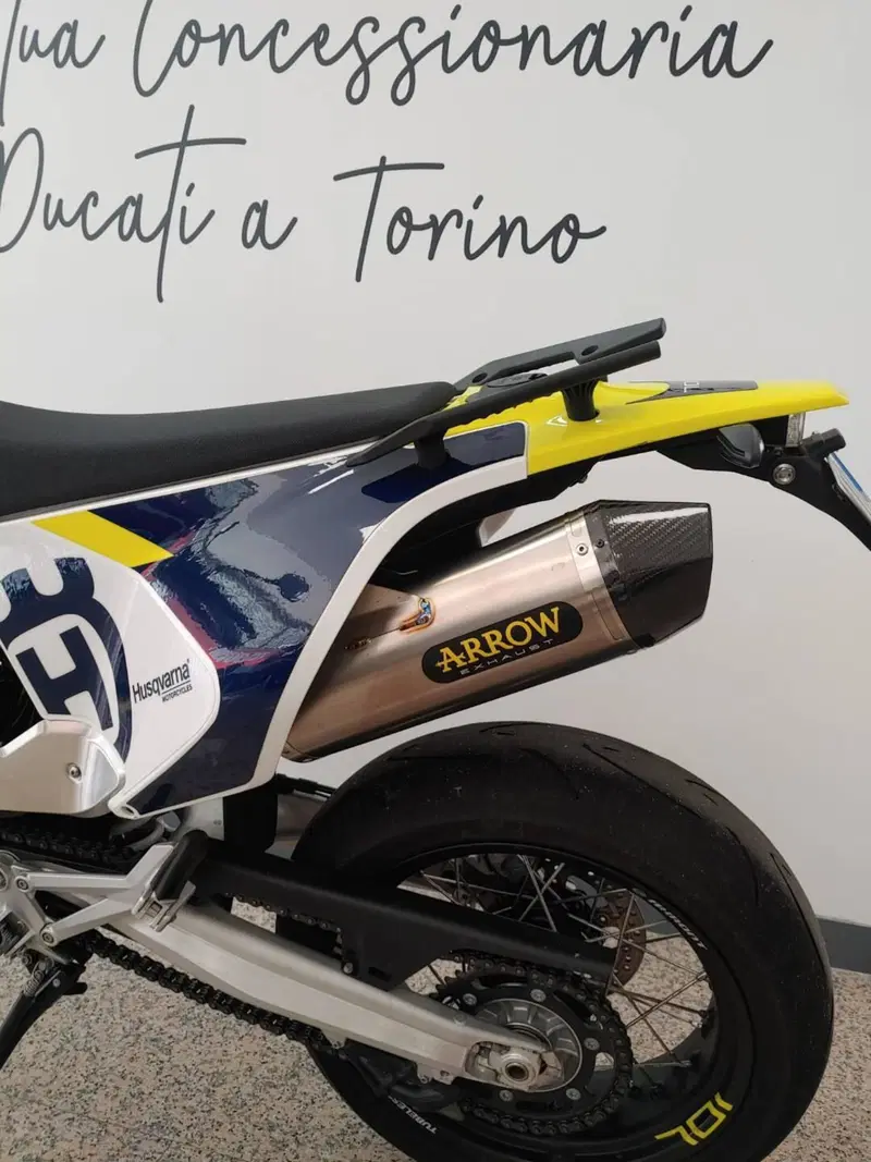 Husqvarna 701 Supermoto (2023 - 25) (6)