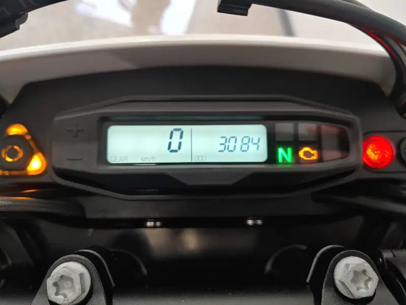 Husqvarna 701 Supermoto (2023 - 25) (3)