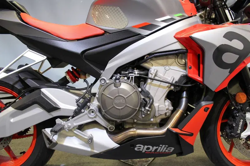 Aprilia Tuono 660 (2021 - 25) (9)